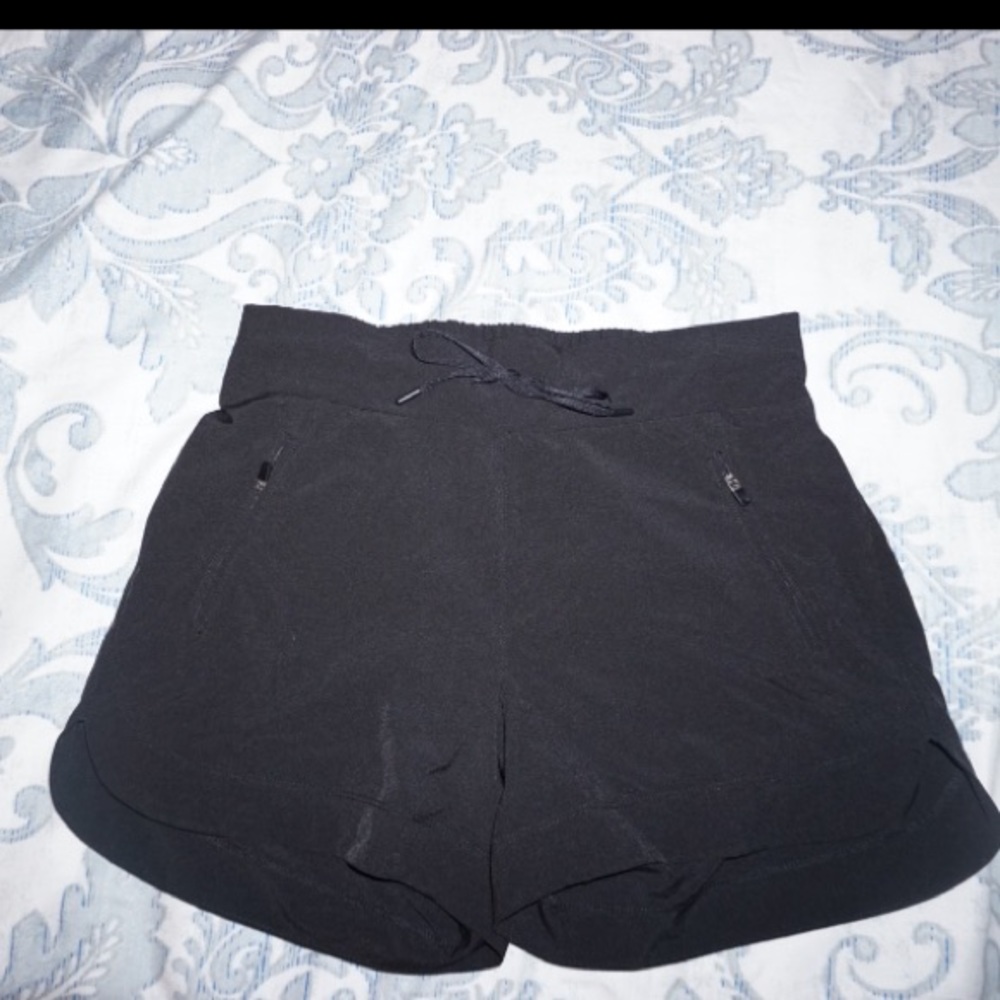 Kyodan Outdoor Black Gym Shorts Zipper Pockets